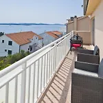 Roso - Zf Hvar