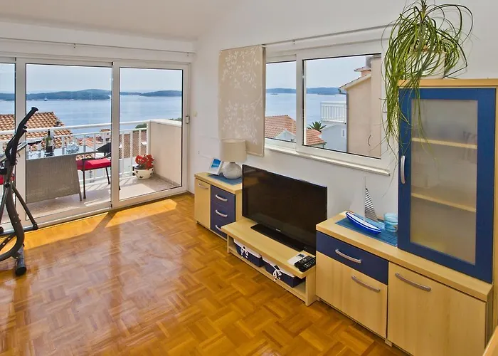 Roso - Zf Hvar 아파트 흐바르