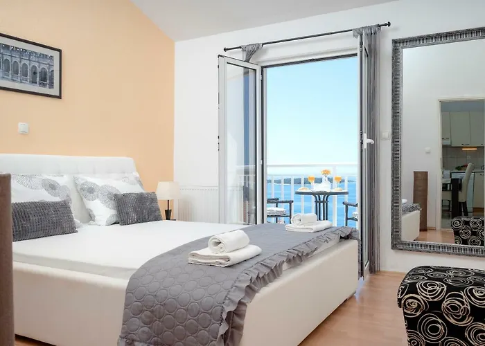 Roso - Zf Hvar * Hvar Town